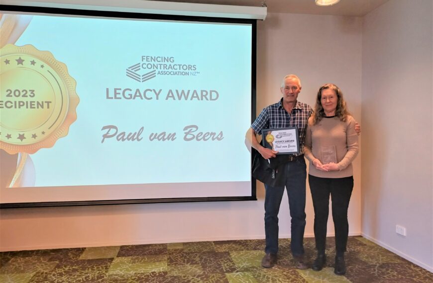 Fencing legend honoured at FCANZ awards