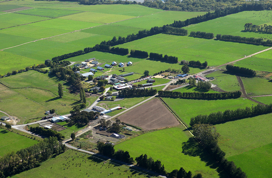 Handshake deal reached on Taratahi Agricultural Training Centre
