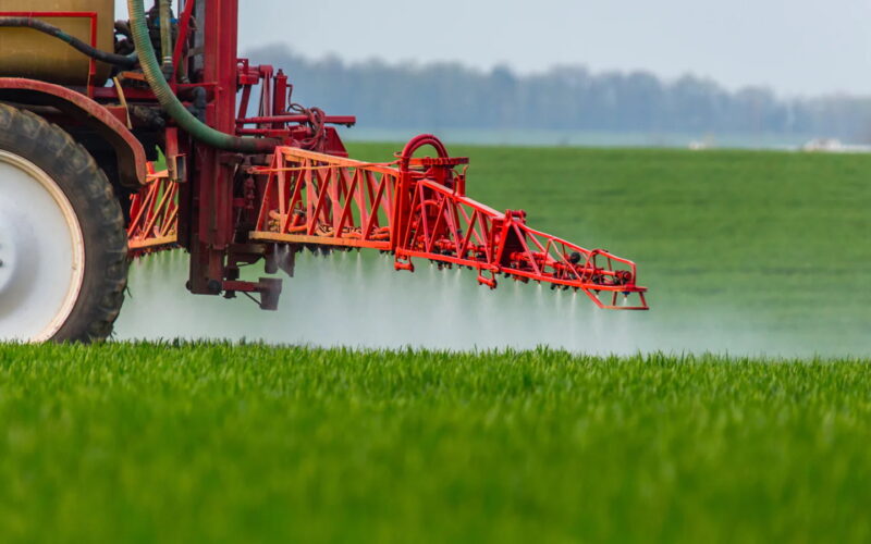 During Spraying Spraying out: getting the details right