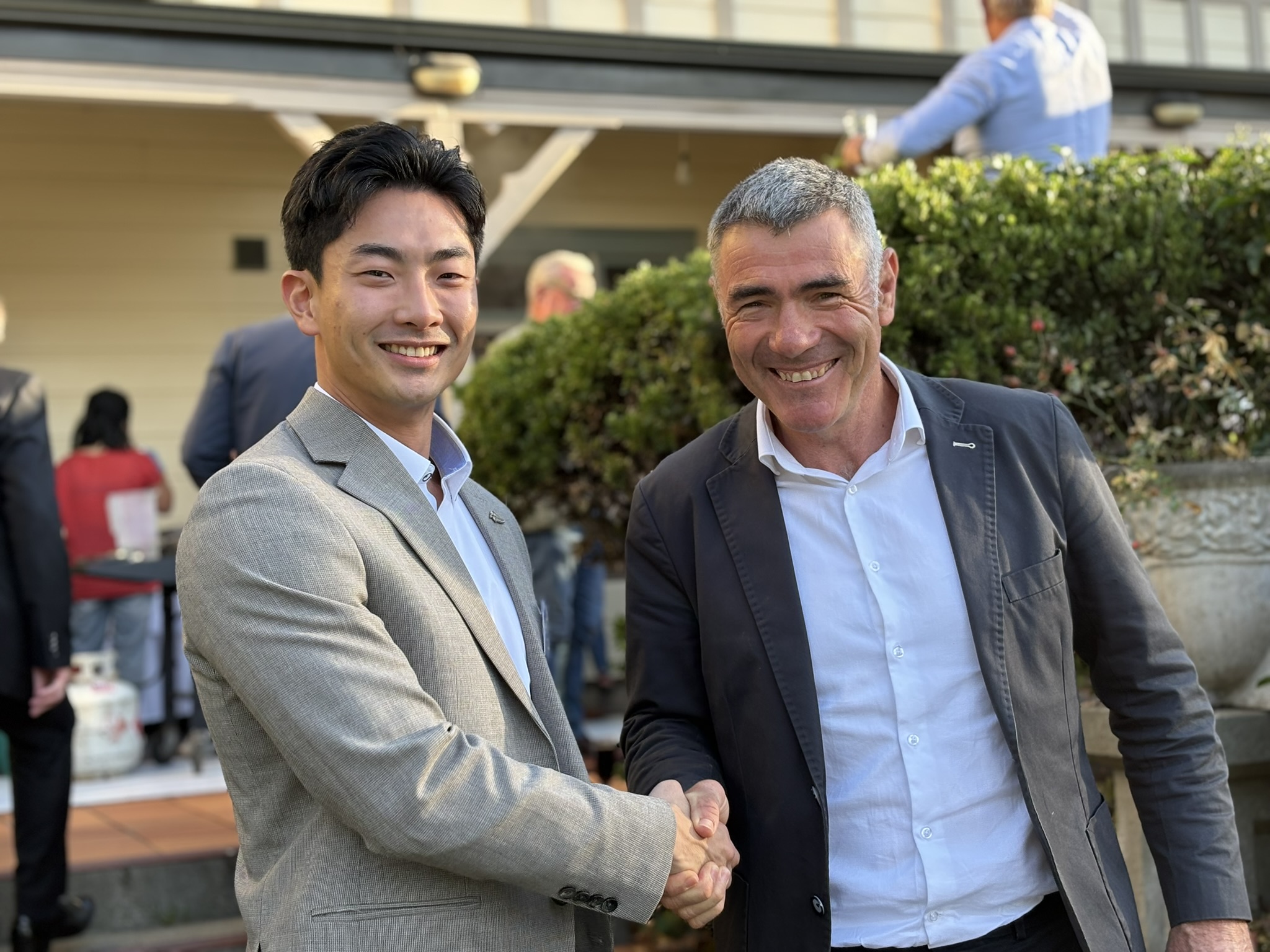 Tender touch wins over Dragon’s Den